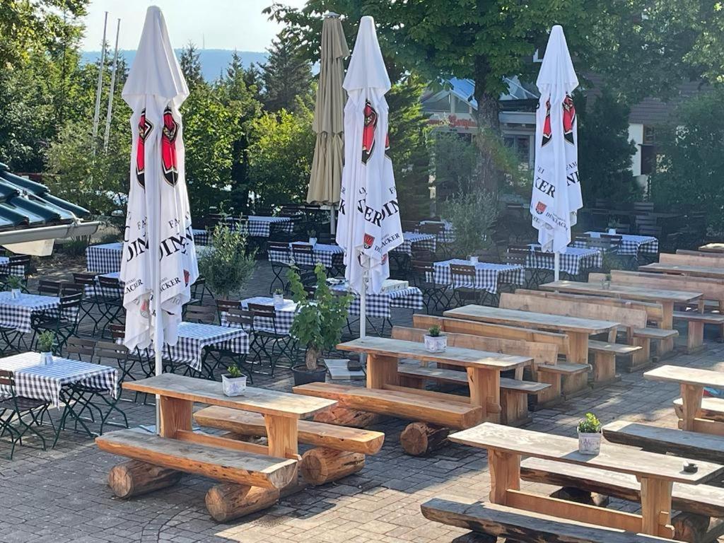 Hotel Auerhahn Nest Bad Wildbad Exterior foto
