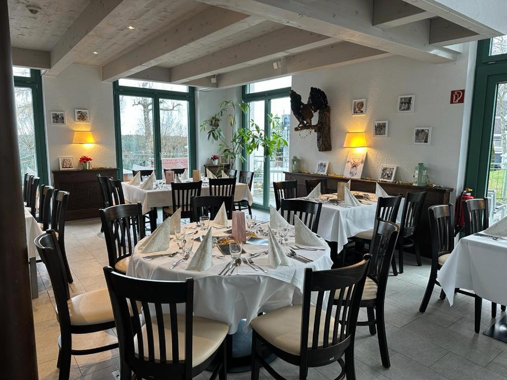 Hotel Auerhahn Nest Bad Wildbad Exterior foto
